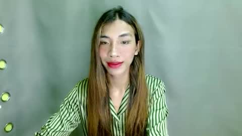 Snapshot of hottest_skinnygirl26 chatting on 11, 1, 2026 kitty online show from 11, 1, 2026