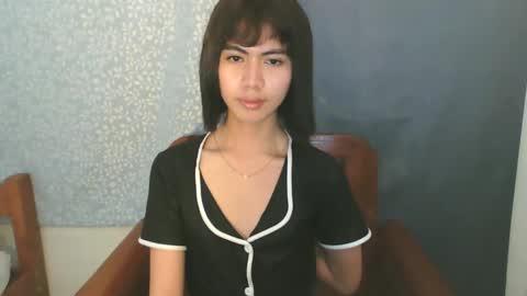 hottestdella69 online show from 29, 10, 2025