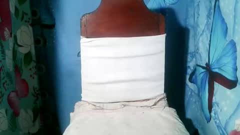 hottie_horny_exoticpussyx online show from 3, 12, 2025