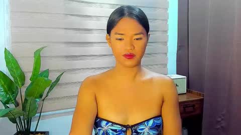 Snapshot of hottieelijah760282 chatting on 16, 9, 2025 Maxine online show from 16, 9, 2025