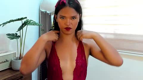 Snapshot of hottieelijah760282 chatting on 2, 12, 2025 Maxine online show from 2, 12, 2025