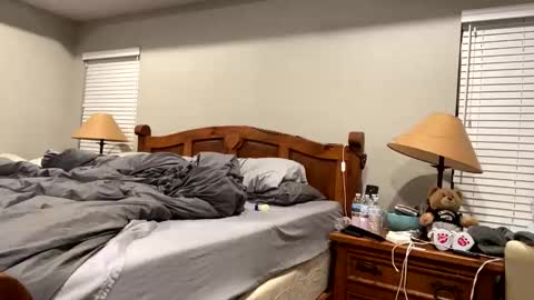 hottiewithabody101 online show from 19, 12, 2025