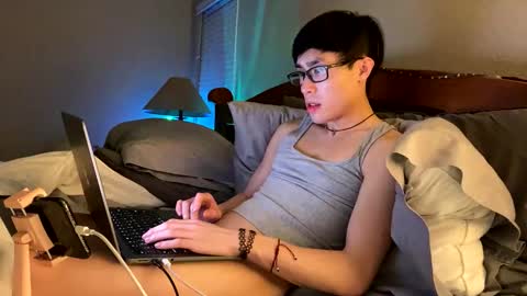 hottiewithabody101 online show from 8, 4, 2026