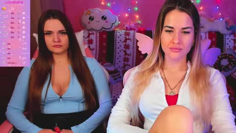 Snapshot of hotty_girls_here chatting on 11, 1, 2025 Ivanna and Jessica online show from 11, 1, 2025