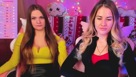 Snapshot of hotty_girls_here chatting on 13, 1, 2025 Ivanna and Jessica online show from 13, 1, 2025