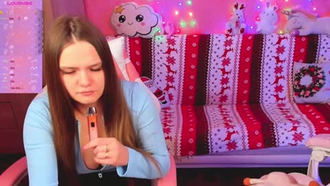 Snapshot of hotty_girls_here chatting on 17, 1, 2025 Ivanna and Jessica online show from 17, 1, 2025