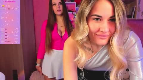 Snapshot of hotty_girls_here chatting on 8, 3, 2025 Ivanna and Jessica online show from 8, 3, 2025