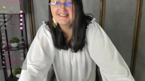 Snapshot of hottyannaa chatting on 22, 11, 2025 Anna online show from 22, 11, 2025