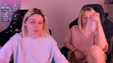 Nessie and Jessie online show from 1, 12, 2024