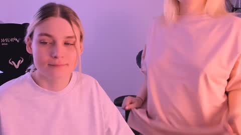 Nessie and Jessie online show from 11, 1, 2025