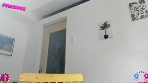 Snapshot of hottycrishinaxx chatting on 17, 1, 2025 crishinahotty online show from 17, 1, 2025