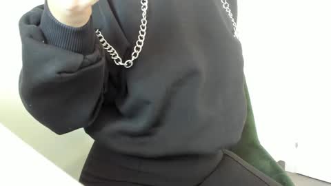 Snapshot of hotxmomxx chatting on 24, 2, 2025 Cyndy online show from 24, 2, 2025