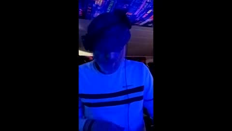 SeanPatrick online show from 5, 4, 2026