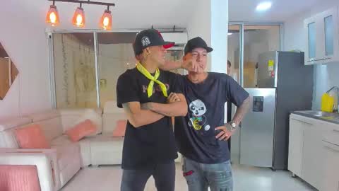 Snapshot of houseofwarrios chatting on 11, 11, 2025 we are Harry Jersi pablo and our mod talco online show from 11, 11, 2025