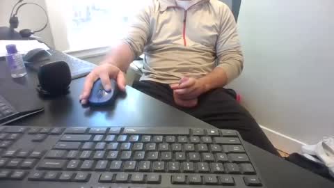 Snapshot of hoverday chatting on 28, 9, 2025 hoverday online show from 28, 9, 2025