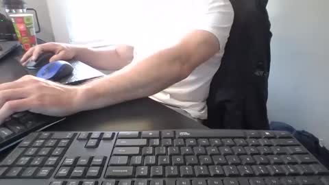 Snapshot of hoverday chatting on 22, 12, 2025 hoverday online show from 22, 12, 2025