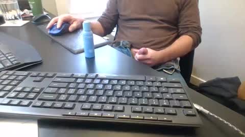 Snapshot of hoverday chatting on 12, 1, 2026 hoverday online show from 12, 1, 2026