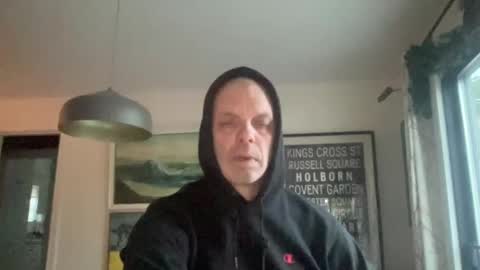 Snapshot of howlingatnothing chatting on 15, 12, 2024 howlingatnothing online show from 15, 12, 2024