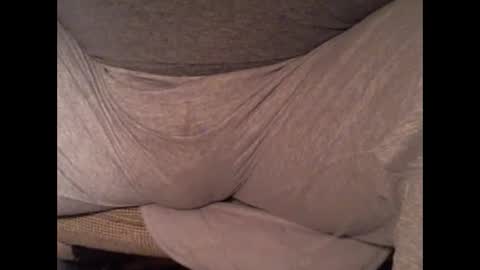 hrnydvl9568 online show from 17, 1, 2025