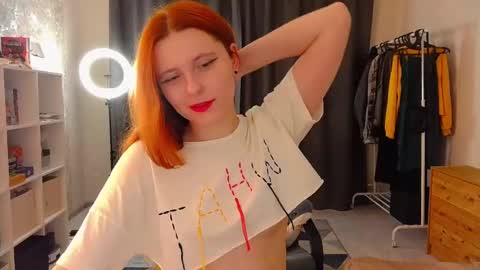 Snapshot of hua_lian chatting on 21, 12, 2024 Alice online show from 21, 12, 2024