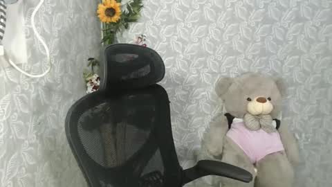 huge_cock2handle_intown online show from 29, 1, 2025