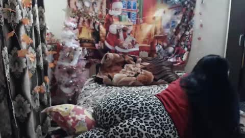 hugeassdevil online show from 24, 1, 2025