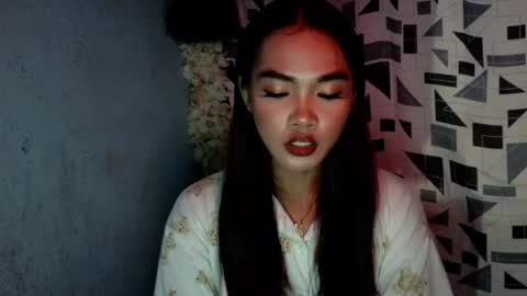 Snapshot of hugecock_elie chatting on 28, 4, 2026 Elie online show from 28, 4, 2026