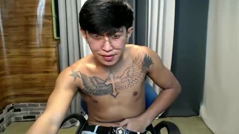 Snapshot of hugecockchristian chatting on 5, 10, 2025 hugecockchristian online show from 5, 10, 2025