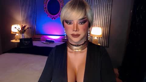 Christine online show from 30, 10, 2025