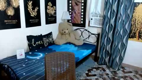 hugecockgoddessx online show from 9, 1, 2026