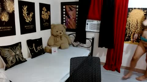 Snapshot of hugecockgoddessx chatting on 9, 7, 2026 hugecockgoddessx online show from 9, 7, 2026
