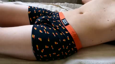 HugeCumshots online show from 3, 12, 2024