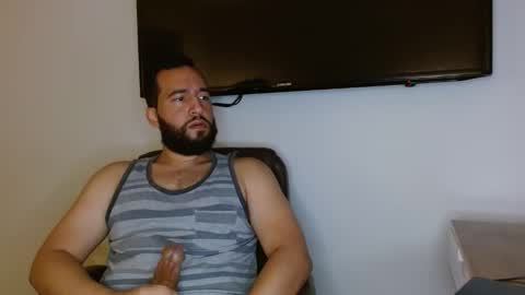 Snapshot of hugedicktop chatting on 10, 6, 2026 Big Dick Top online show from 10, 6, 2026