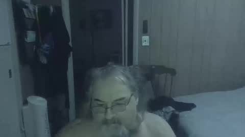 Snapshot of huggybear566 chatting on 23, 2, 2026 lonely huggy bear online show from 23, 2, 2026