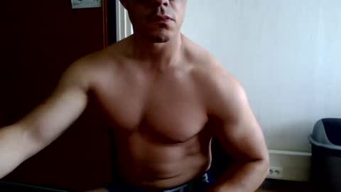 hughjaegg online show from 10, 6, 2026
