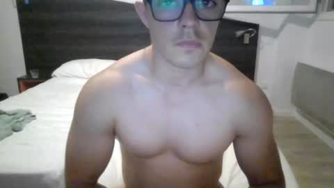 hughjaegg online show from 23, 6, 2026