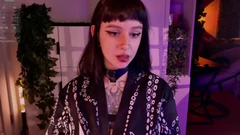 Mika online show from 30, 3, 2026