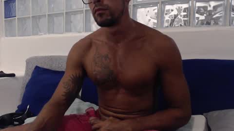 Colombian Milkman online show from 27, 2, 2025