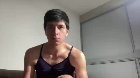 Snapshot of hugovanegasrv chatting on 30, 9, 2025 morbosoxxx online show from 30, 9, 2025