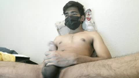Snapshot of hulkyking1812000 chatting on 1, 6, 2026 hulkyking1812000 online show from 1, 6, 2026
