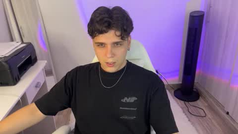 hun_damer online show from 12, 11, 2025