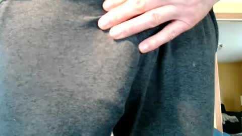 Snapshot of hung_hot_fit10 chatting on 8, 7, 2026 Big uncut cock dripping online show from 8, 7, 2026