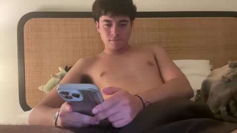 Snapshot of hungc0llegejock chatting on 25, 3, 2026 hungc0llegejock online show from 25, 3, 2026