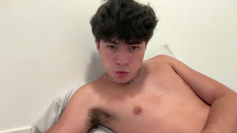 Snapshot of hungc0llegejock chatting on 14, 6, 2026 hungc0llegejock online show from 14, 6, 2026