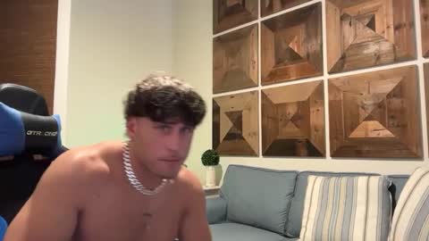 hungkingg22 online show from 4, 10, 2025