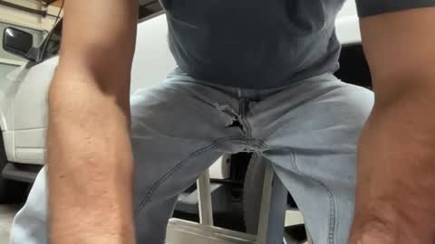 HungRowdyCowboy online show from 31, 5, 2026