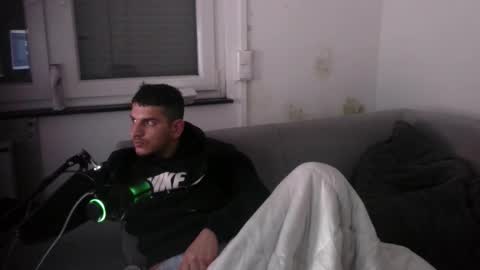 LittleDevilXo1999 online show from 13, 12, 2025