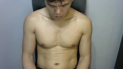 Thehunkpinoy online show from 10, 10, 2025
