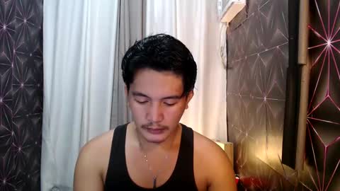 hunkylloyd online show from 29, 12, 2024