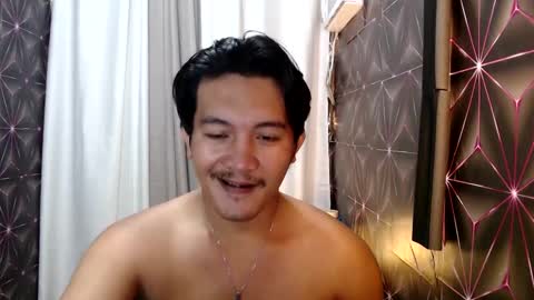 hunkylloyd online show from 5, 2, 2025